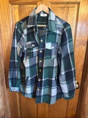 Bluivy Green and Navy Plaid Shirt Jacket